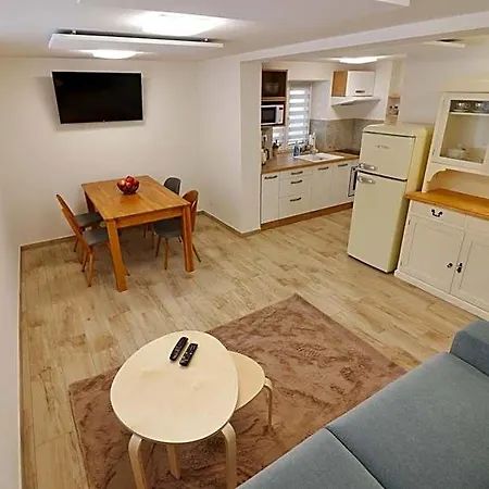 Matzo Hotel